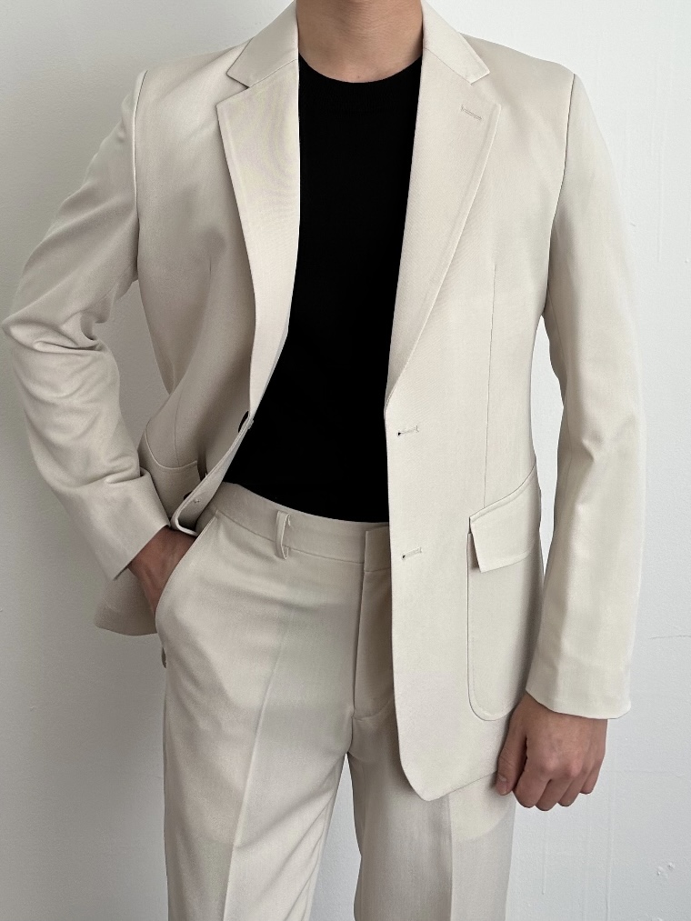 Salvatore out-pocket suit