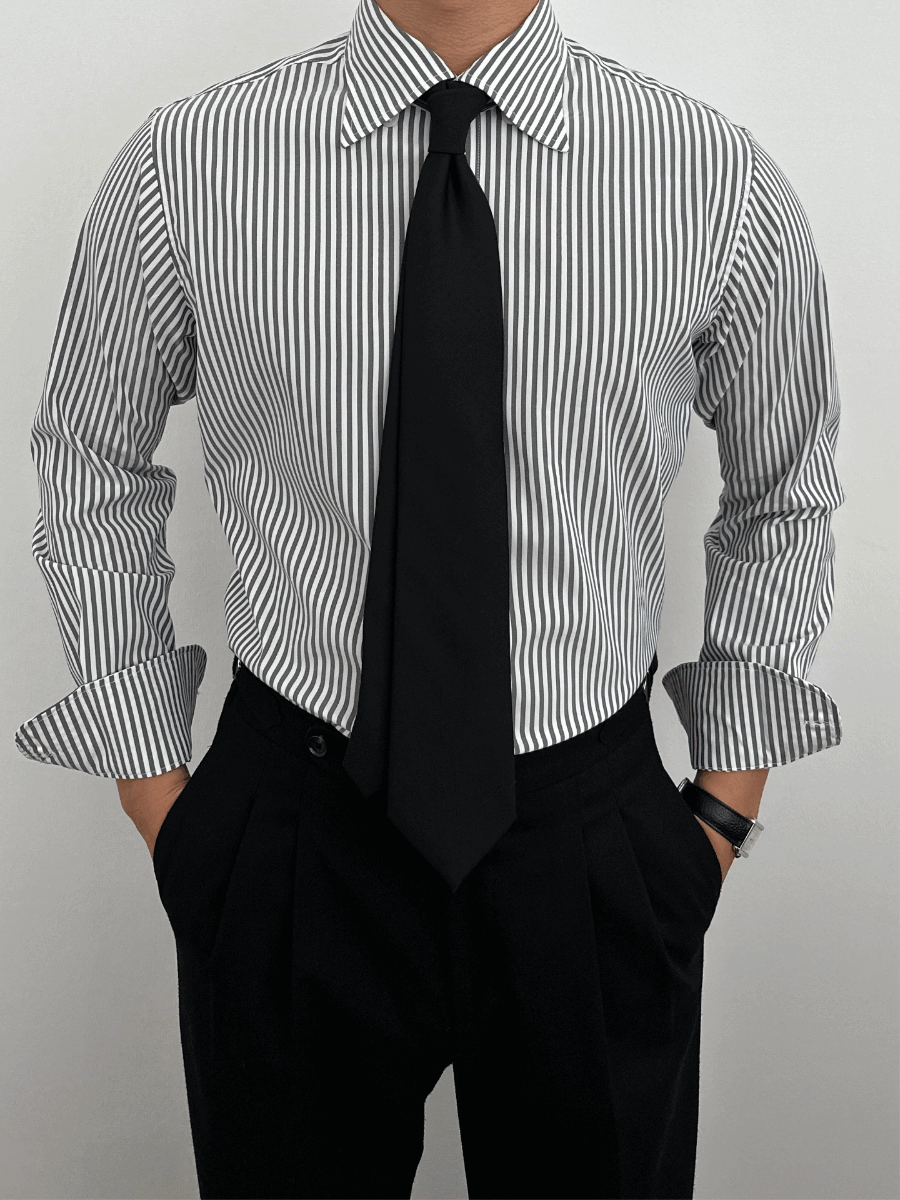 Curved Collar Stripe Shirt