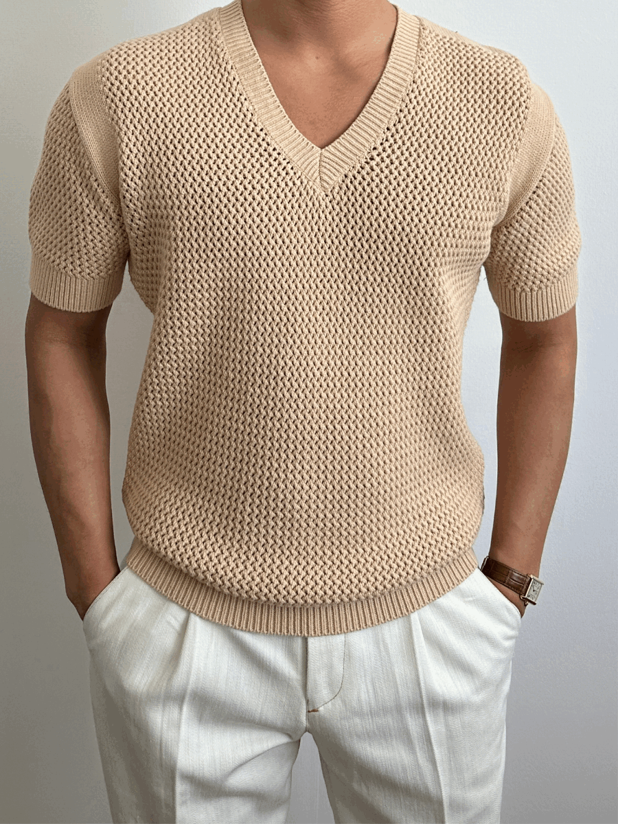 Riyadh V-neck Short-sleeved Knitwear