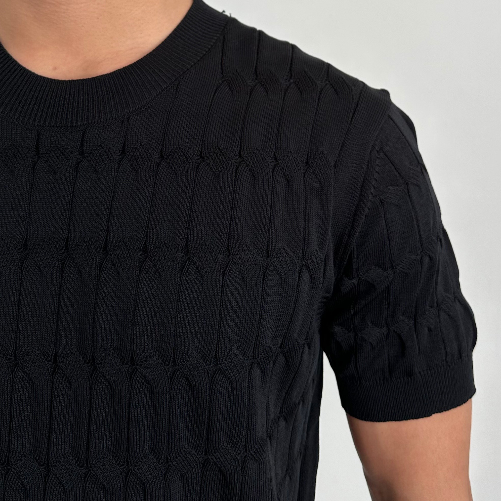 long sleeved tee detail image-S9L23